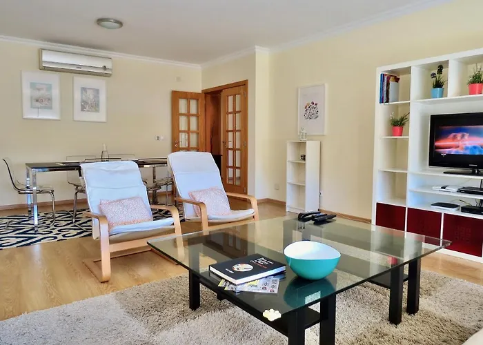 Cascais Summer Apartment