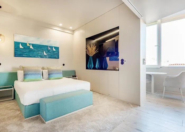 Luxury Apartment Suite Historic Center Of Cascais