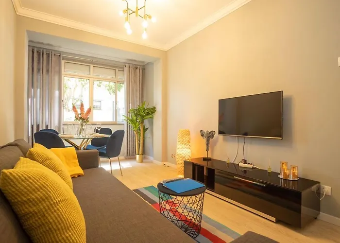 Golden Beach Apartment