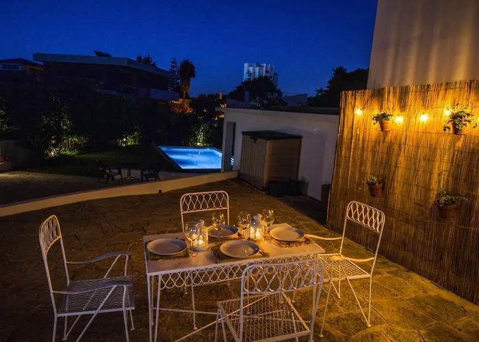 188 Apartments - Lantana - Pool, Garden And Patio