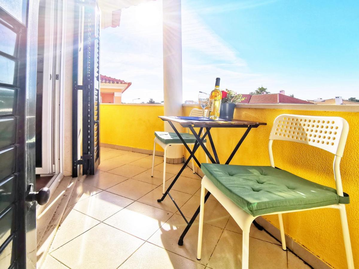 Homestay J&b Guincho *