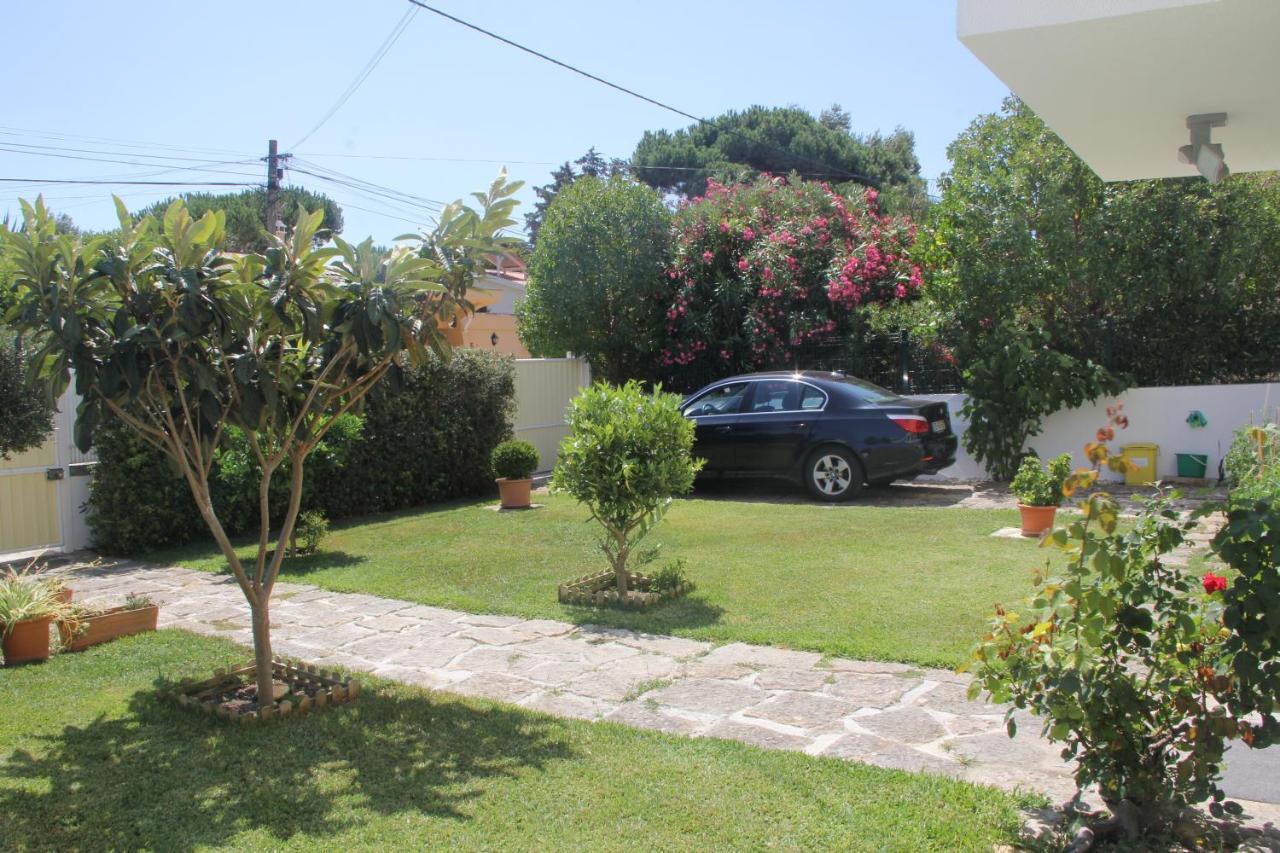 Carcavelos Beira Luxury Suites *