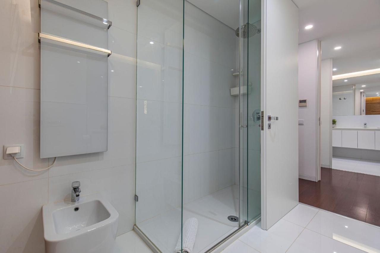 Apartment Touch Of Class 2bdr By Lovelystay *