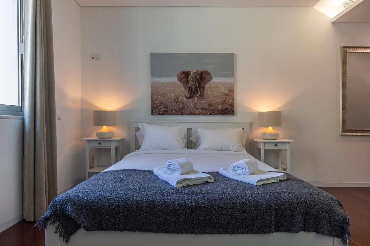 Apartment Touch Of Class 2bdr By Lovelystay Cascais
