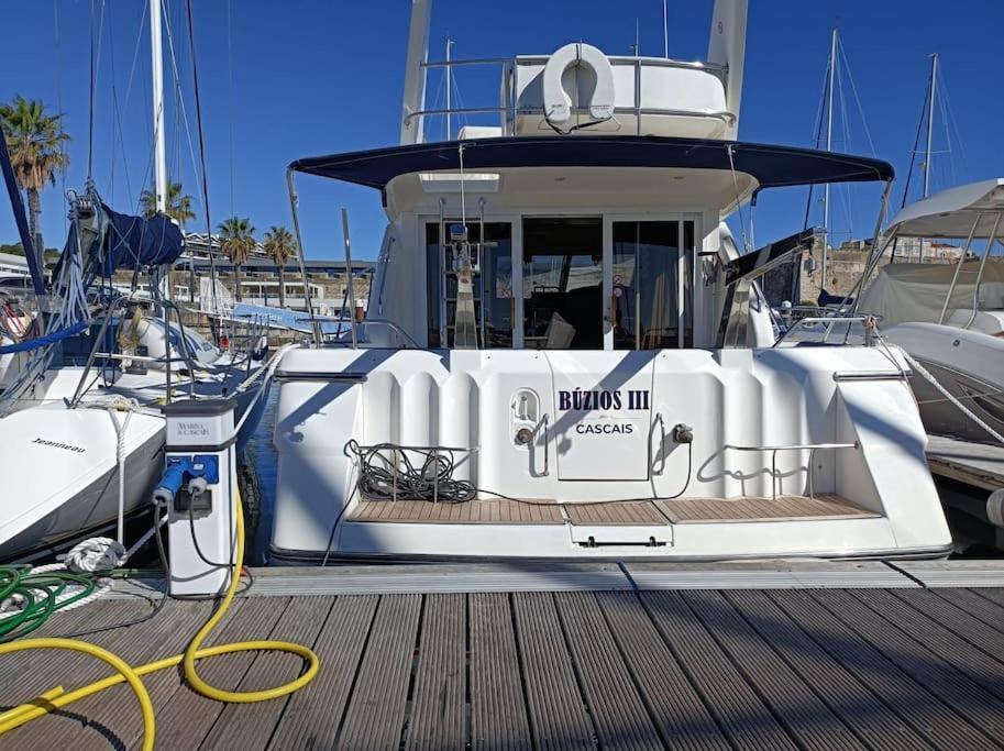 Botel Barco Buzios Iii