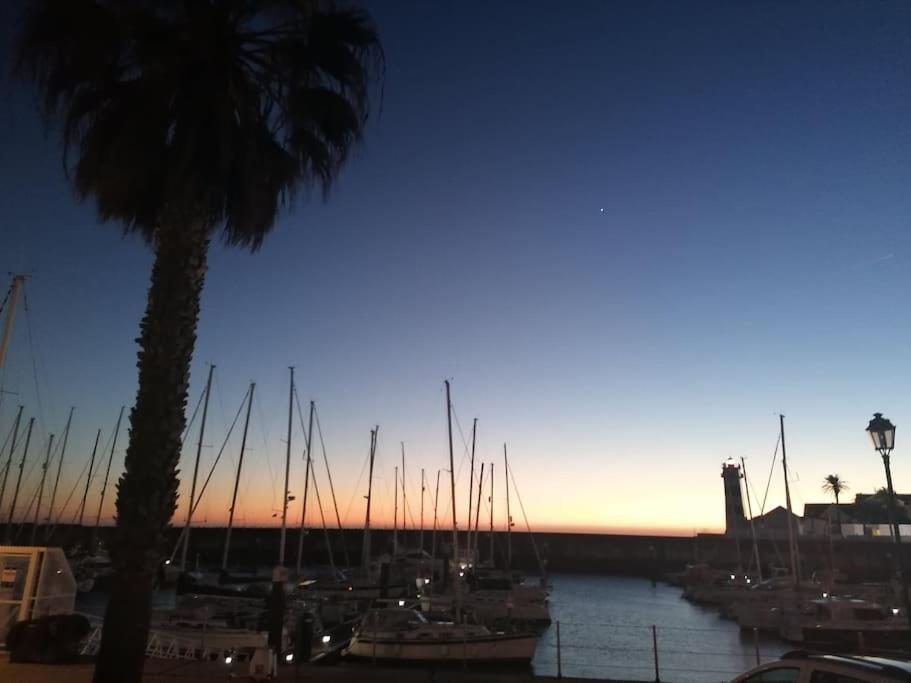Botel Barco Buzios Iii