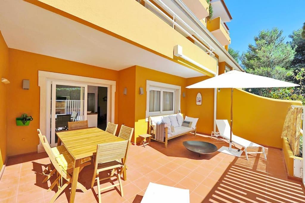 Tropical Pool View - Checkinhome Apartment