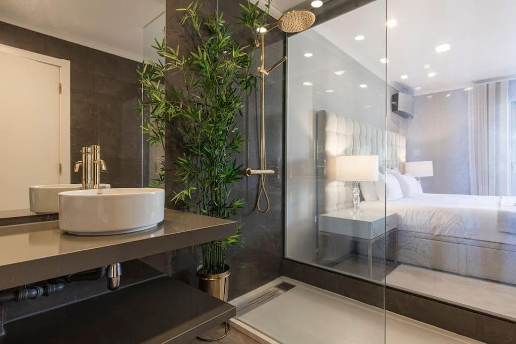 Seaview Luxury