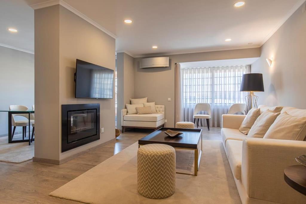 Seaview Luxury Apartment