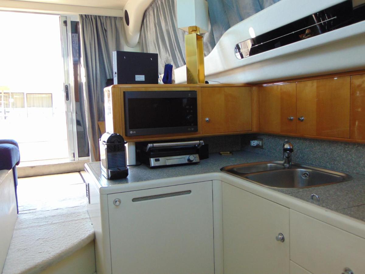 Botel Payva & Branco Boats Iate Privado Em Cascais