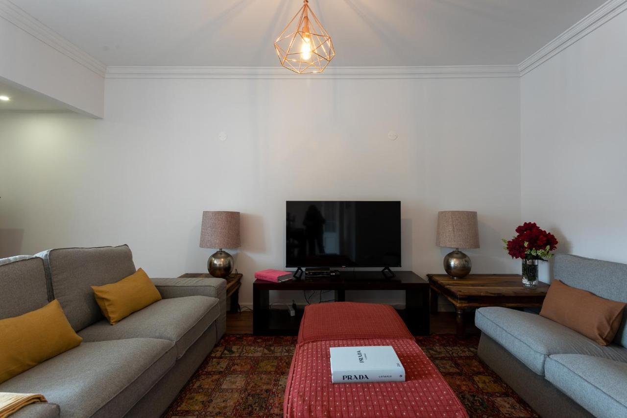 Av Sintra Mhouse Lease Apartment