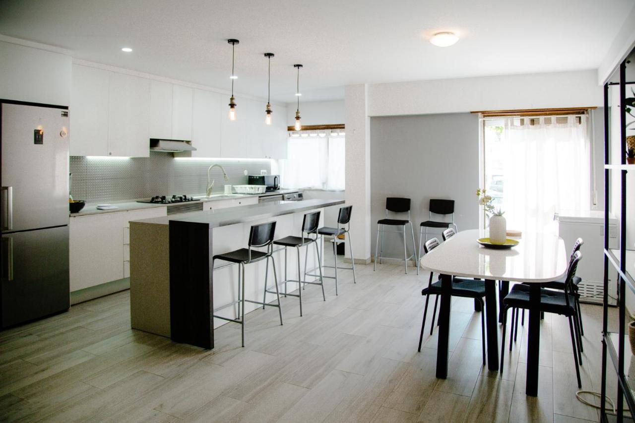 Homestay Cozy In With Full Kitchen 5 Minutes From The Cascais