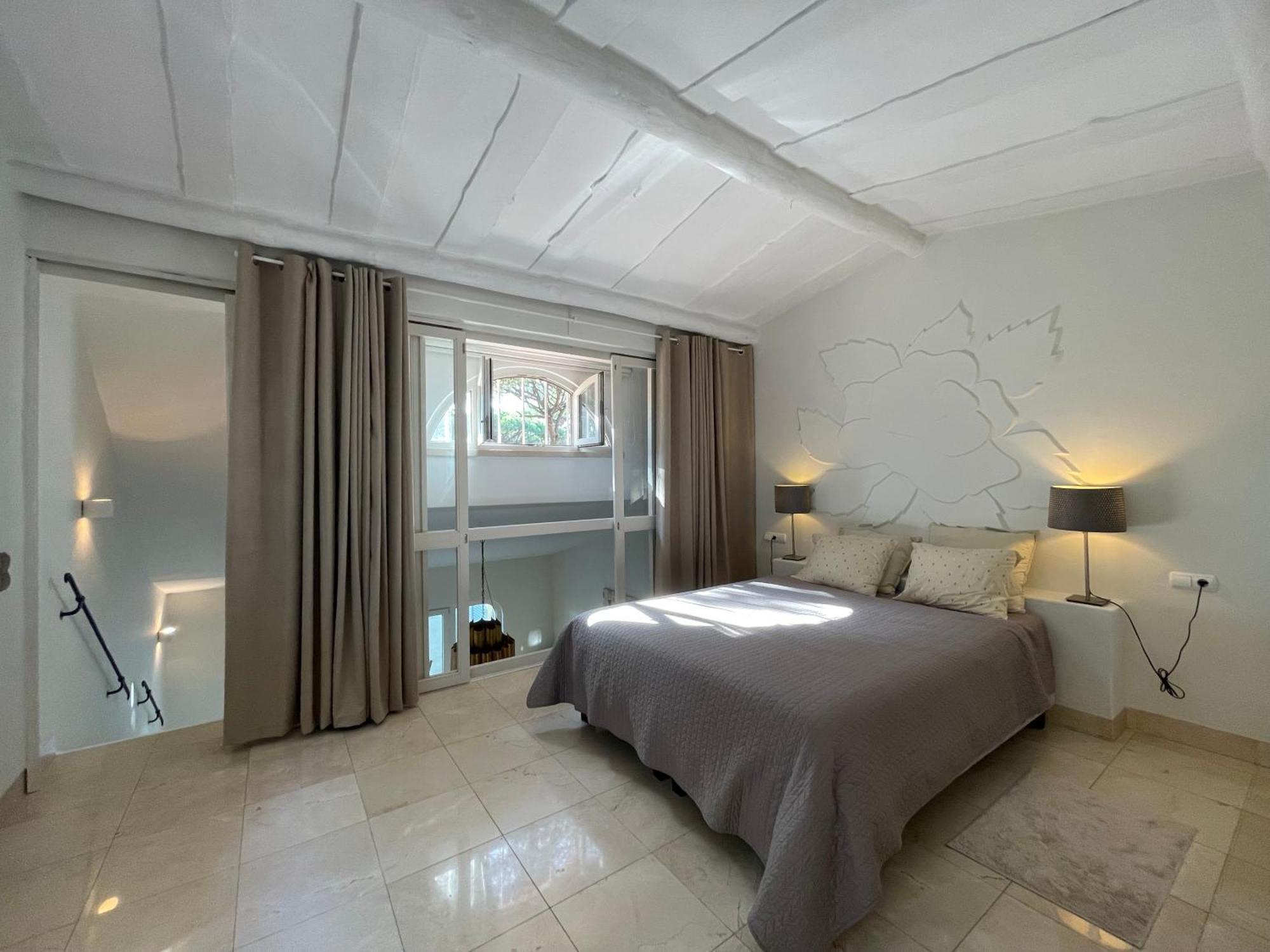 Private In Quinta Da Marinha With Golf View!