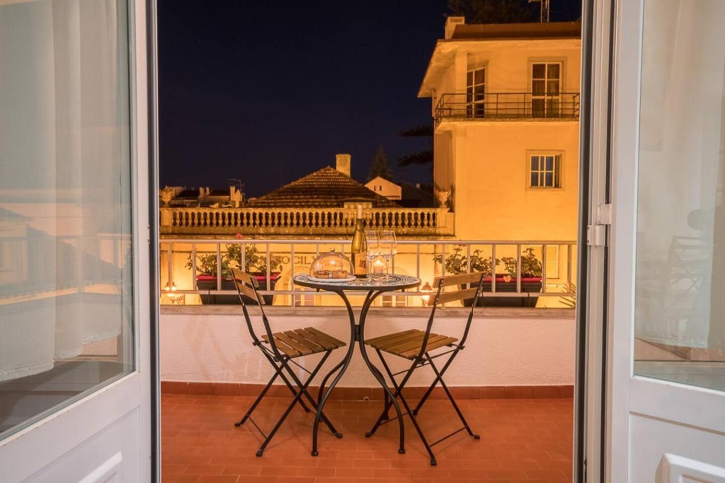 Sea View Wterrace 2 Mins From In Old Town Apartamento Cascais