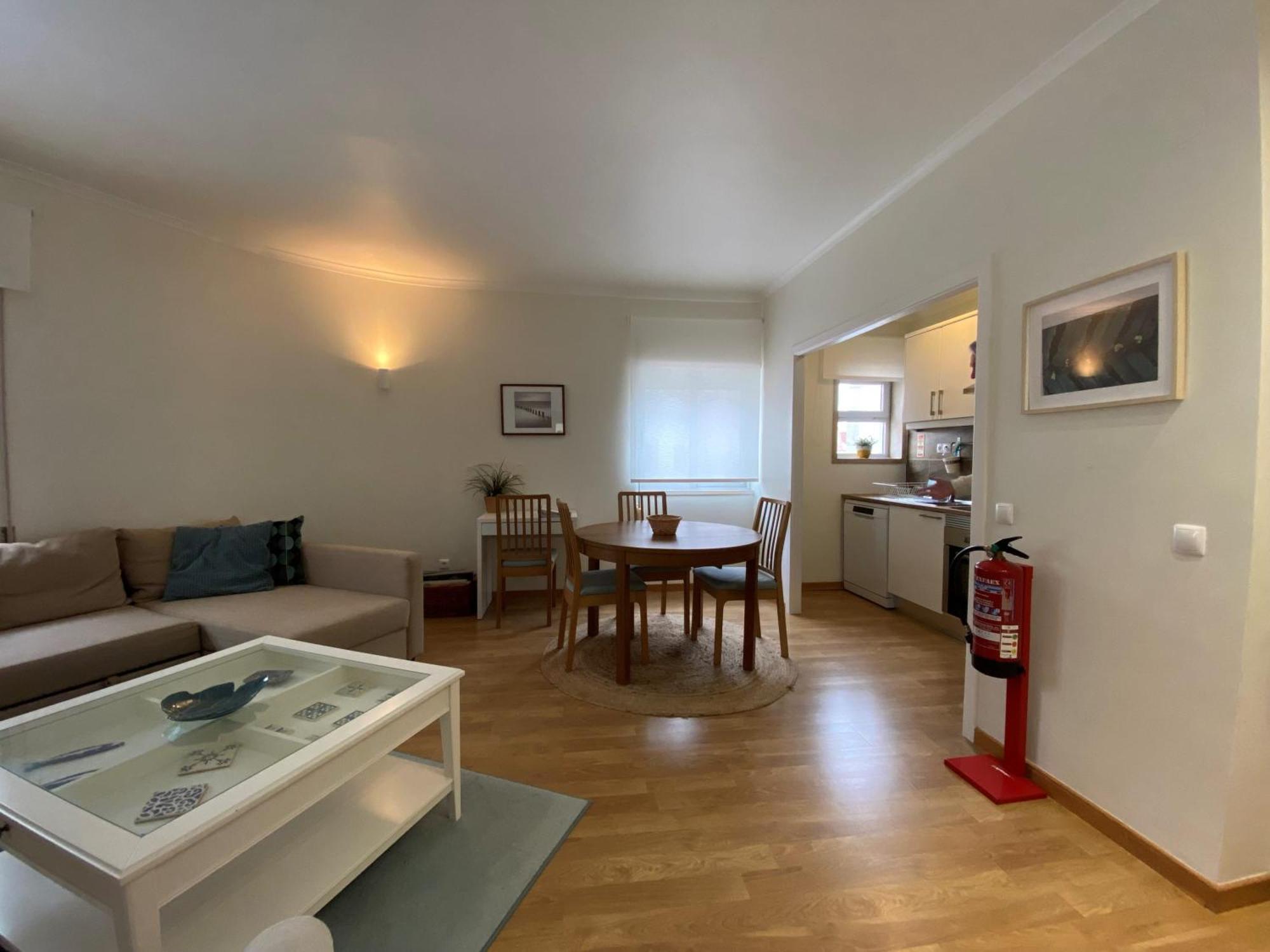 Rainha - In Centre Apartment *