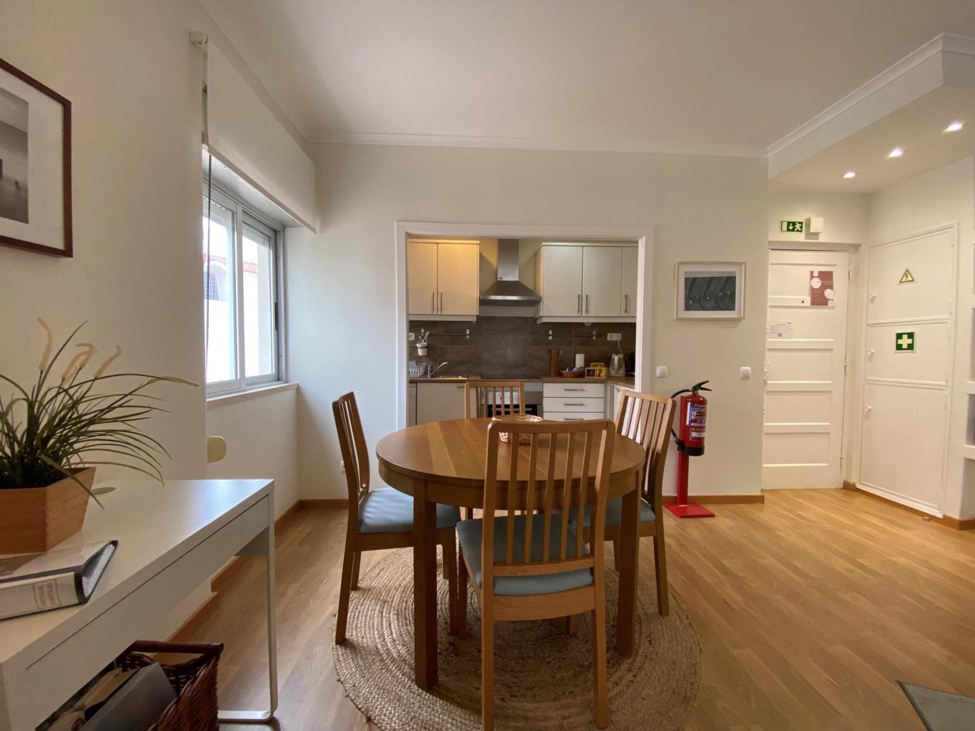 Apartment Rainha - In Centre Cascais