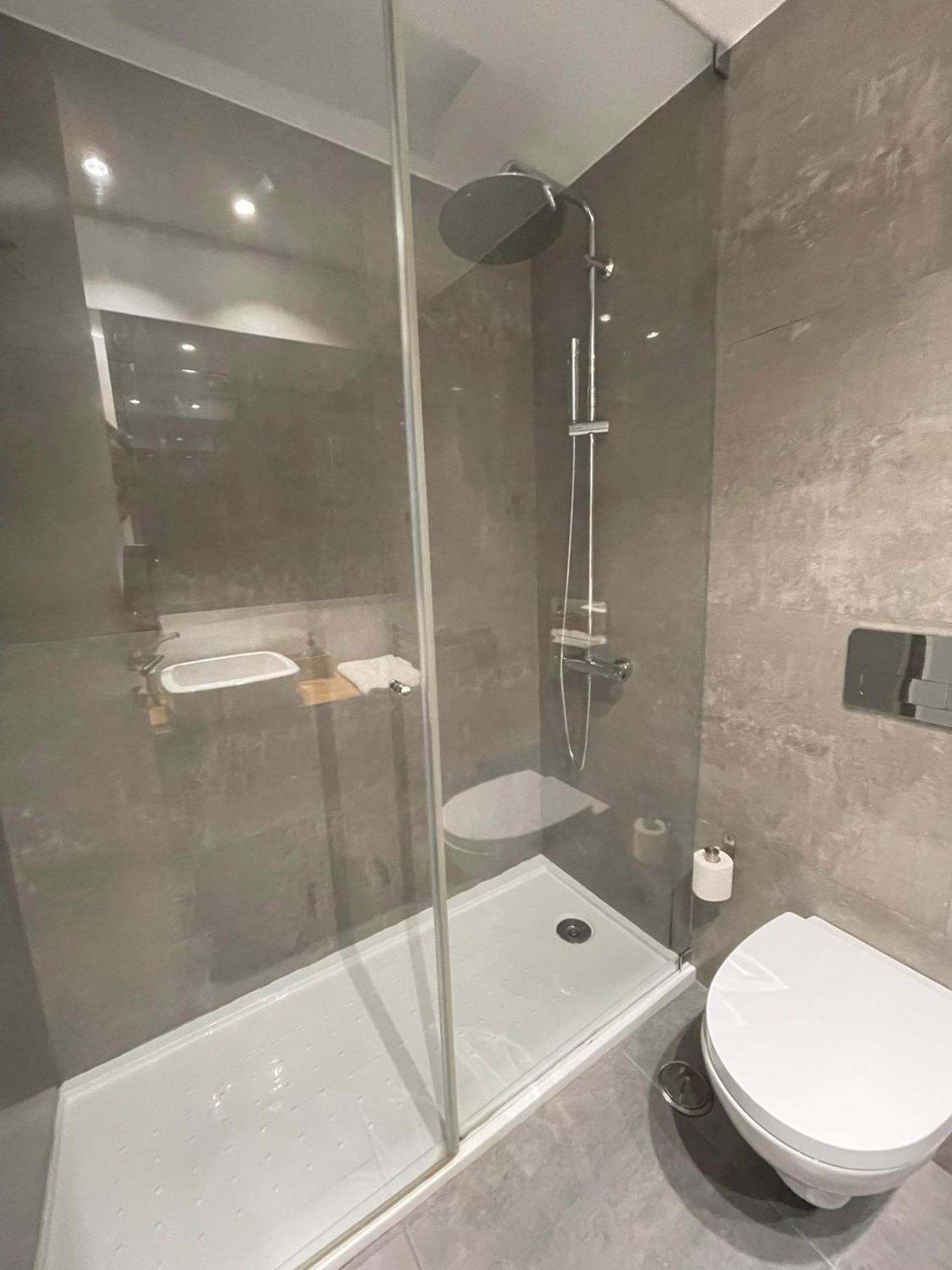 Apartamento T1 Valbom Cascais