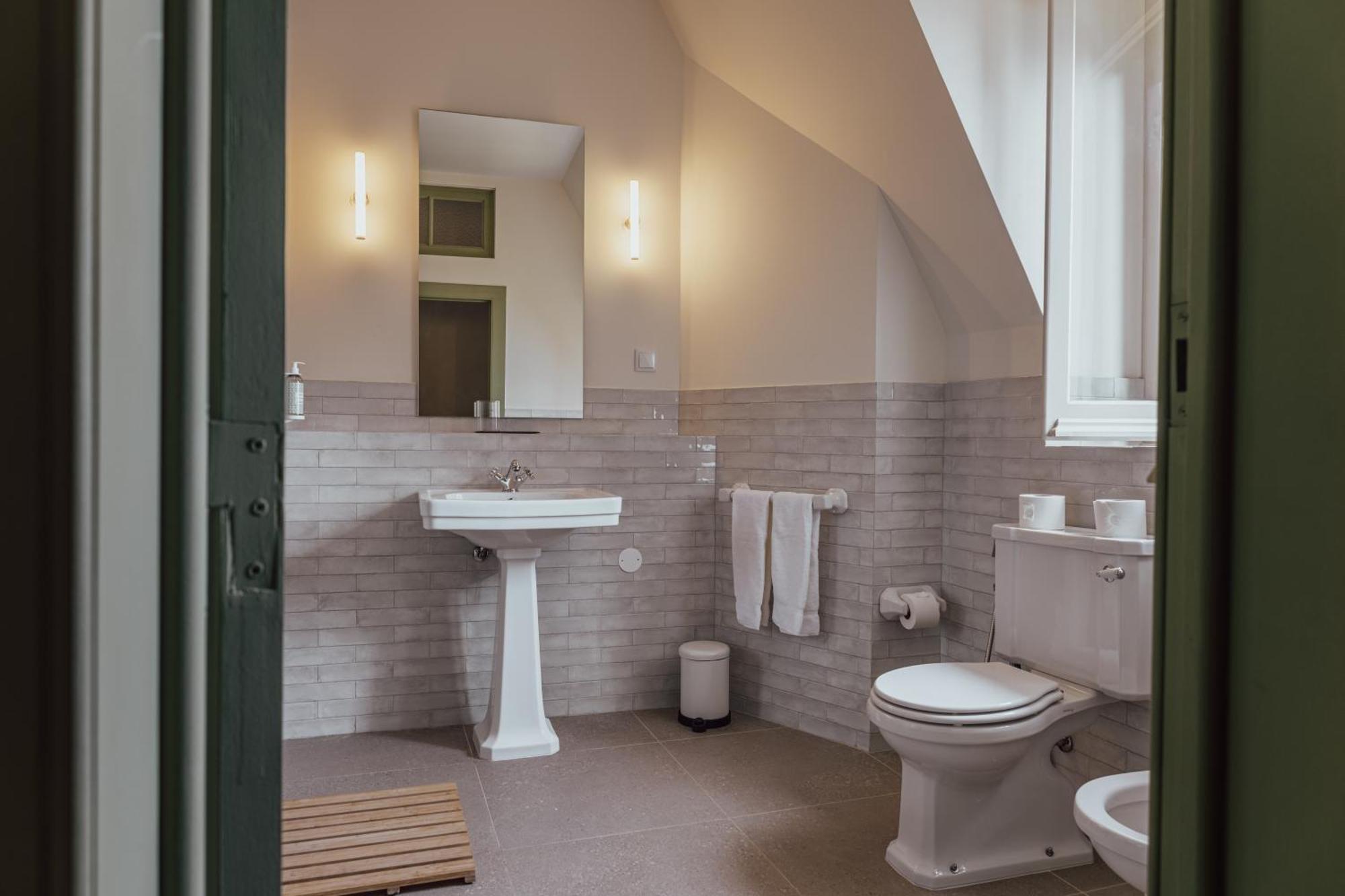 Ficalho Guest house *