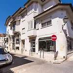 Cascais Center Luxury Beach Apartment
