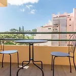 Houze_Lovely Flat With Swimming Pool!