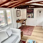 3 Bedroom Cascais Apt