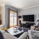Penthouse Duplex Rooftop Jacuzzi 4 Rooms 6 Beds 8 Persons