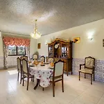 Whome Perfect Family Hideout Residence W/Ac & 4Br + 5Ba