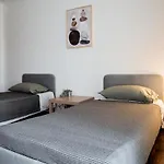 Quarto Privado em Cascais, há 5 minutos da praia