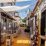 T2 Apartment -Cascais Center - 100M From Beach