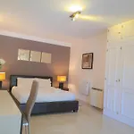 Luxury Apartment Near Cascais Town & Marina