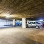 Bright Visconde Apartment
