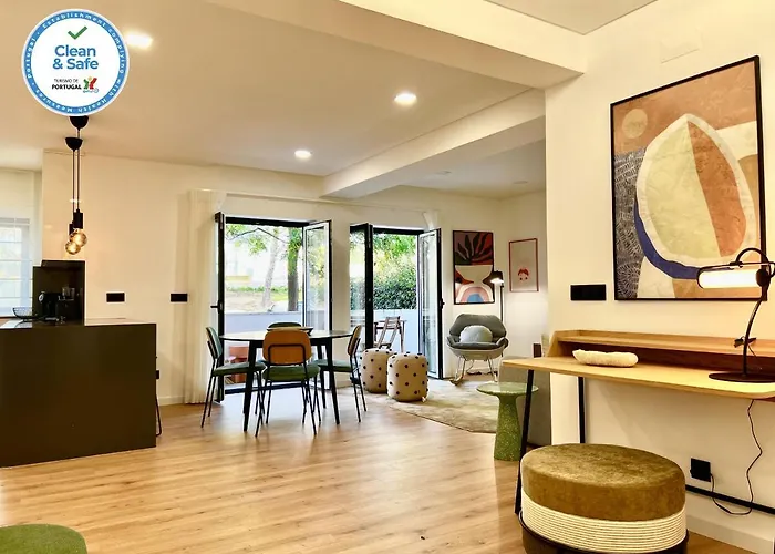 Classy & Modern Apartment Cascais