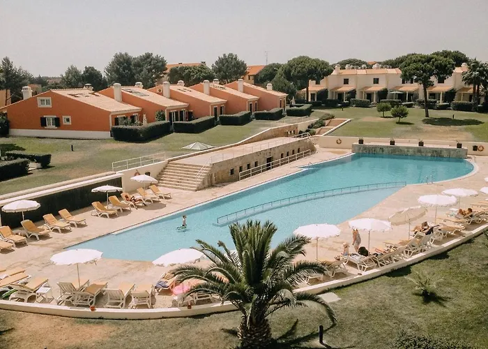 Lovely Villa In Vila Bicuda Cascais Resort II