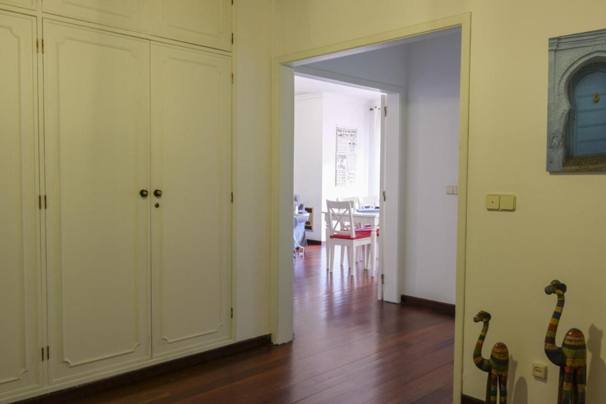 Guia's Gorgeous & Spacious Apartment Cascais
