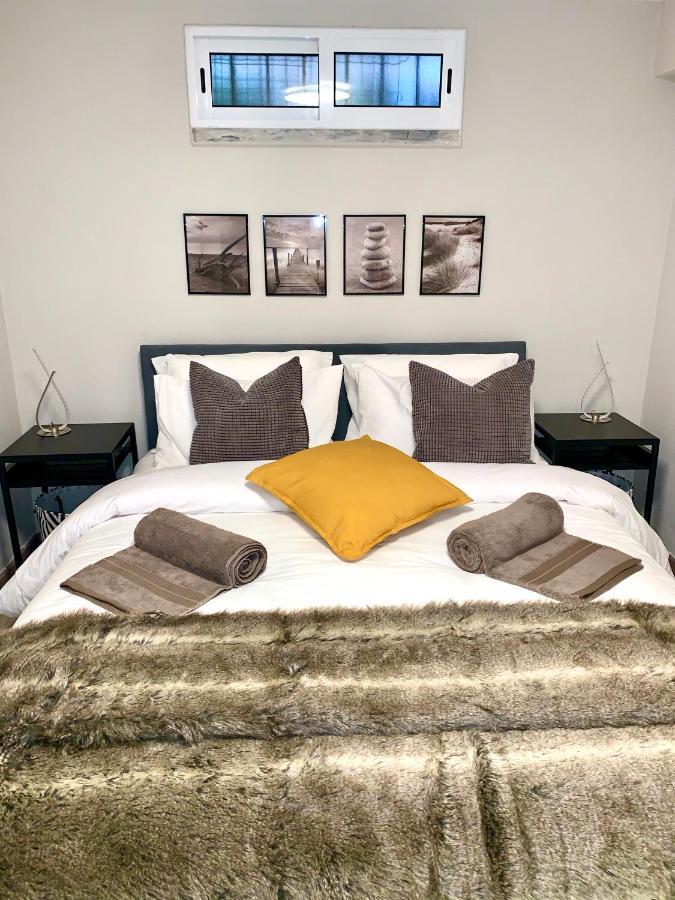 Modern Getaway Apartment Cascais