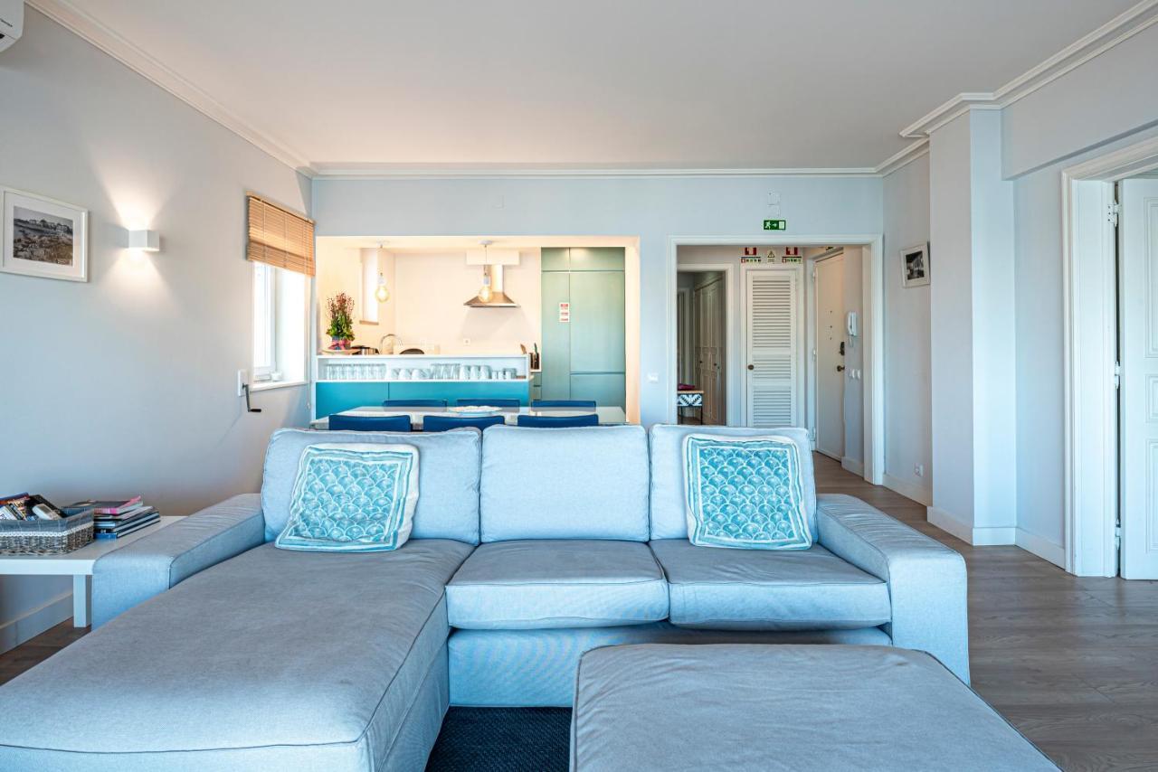 Bay Terraces Apartment