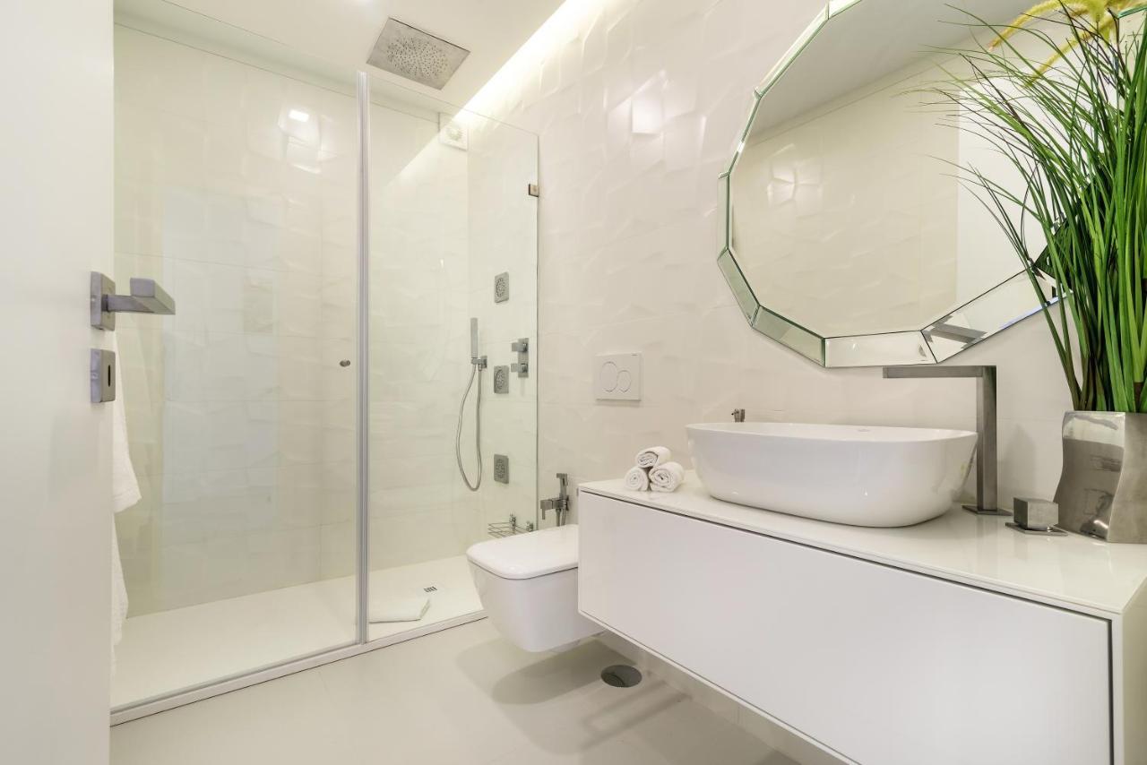 Apartment Center Luxury