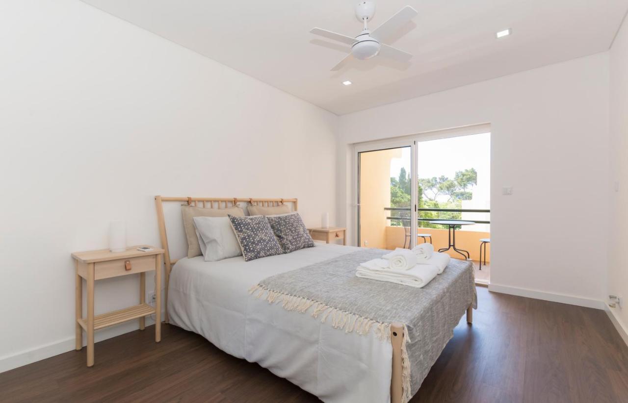 Apartamento Houze_lovely Flat With Swimming Pool!