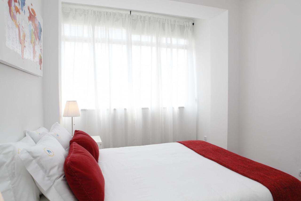 Comfortable And Central Apartment *