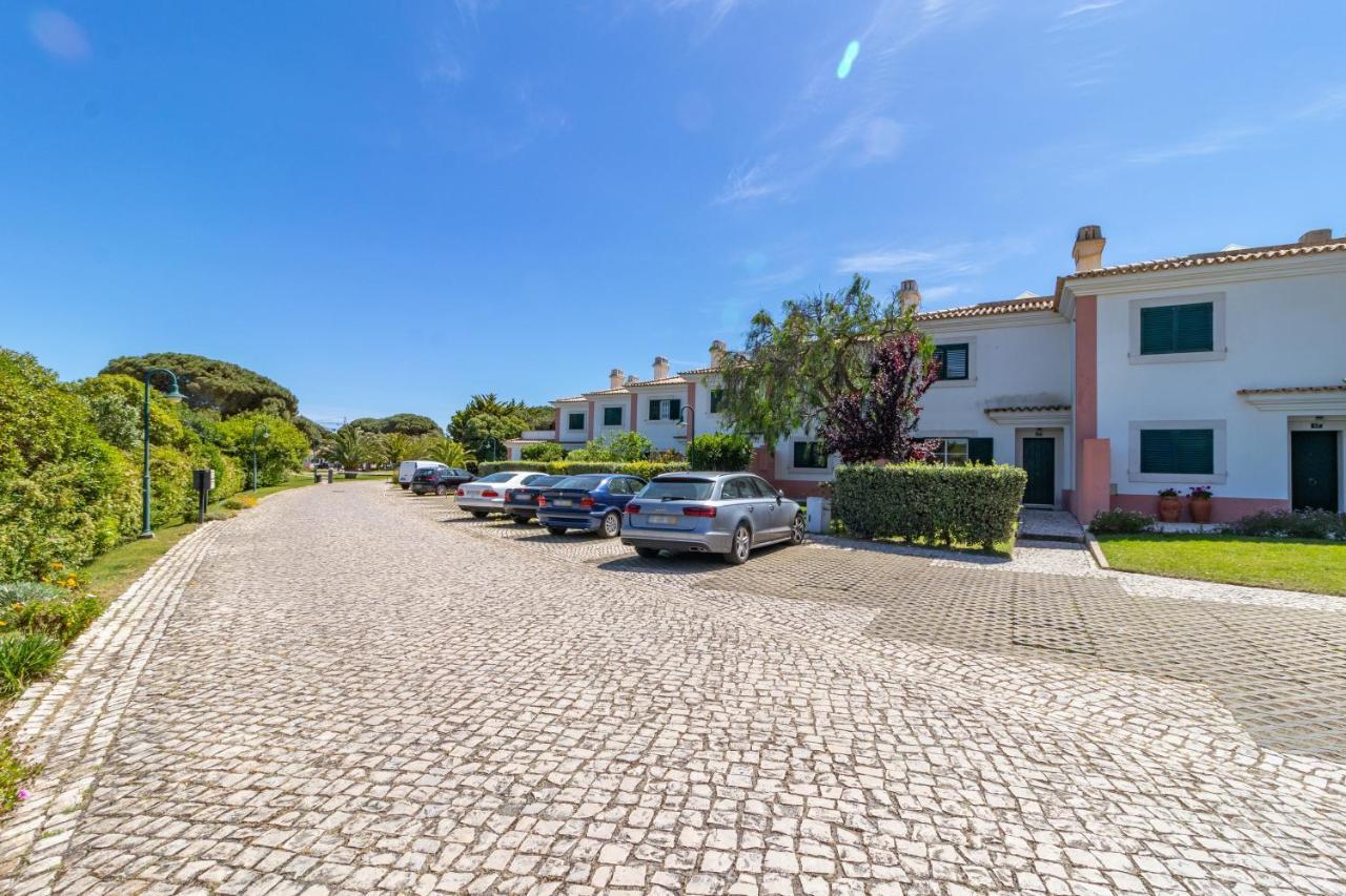Lovely In Vila Bicuda Cascais
