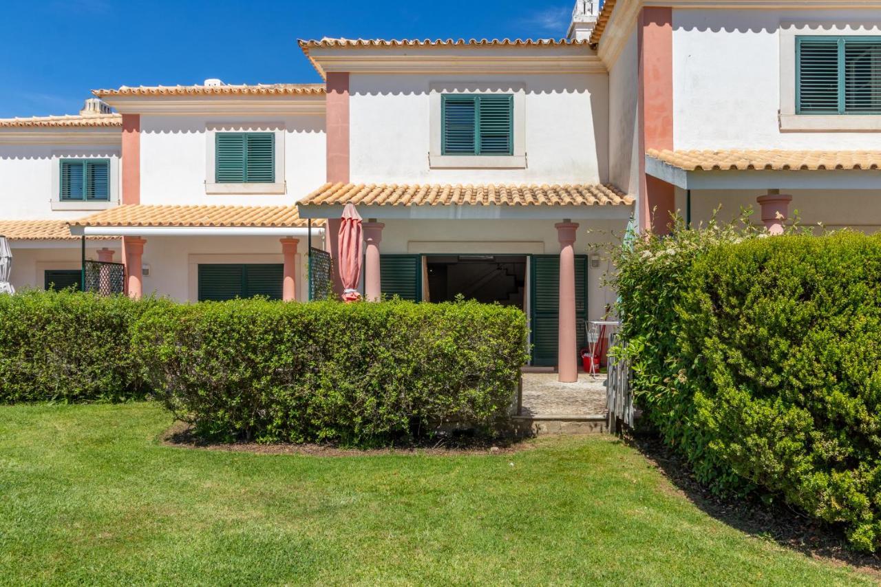 Lovely In Vila Bicuda Ii Cascais