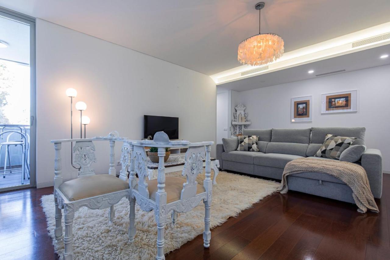 Touch Of Class 2bdr By Lovelystay Apartment