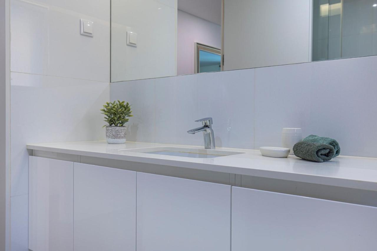 Apartment Touch Of Class 2bdr By Lovelystay *