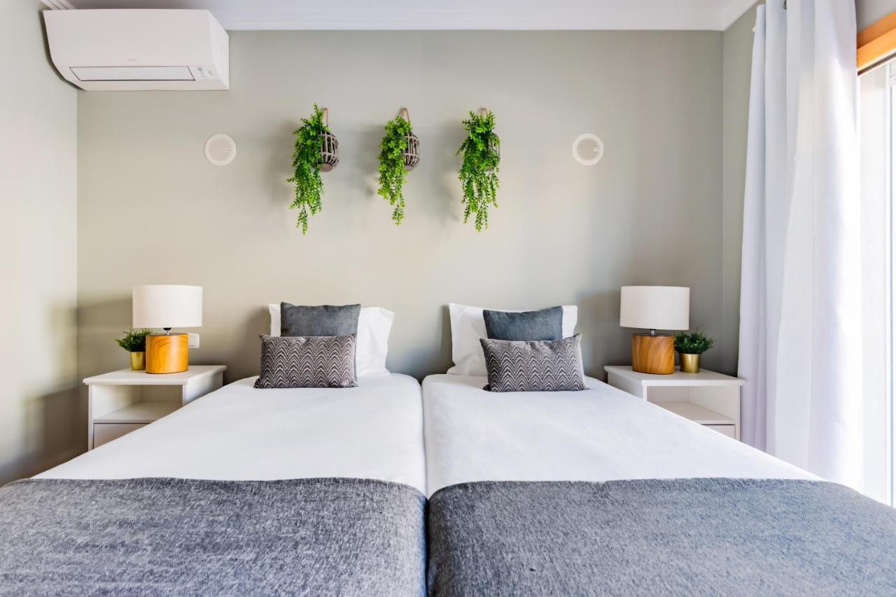 Deluxe Flat Apartment