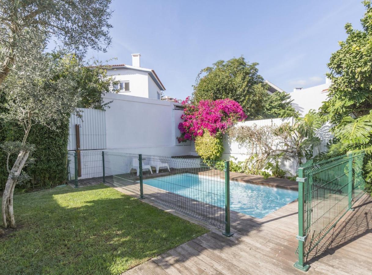 Lovely With 3 Bedrooms And Swimming Pool