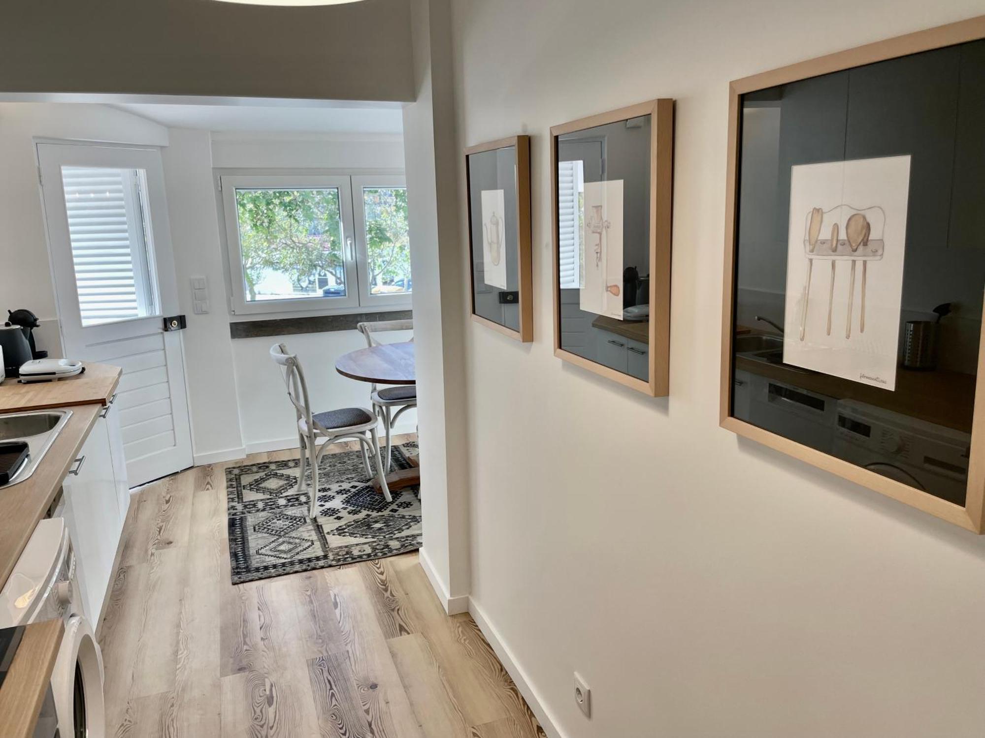 3 Bedroom Apt *