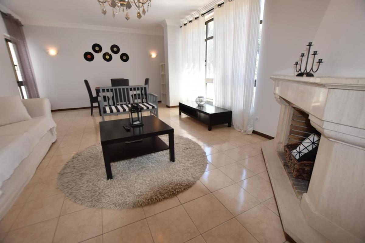 Apartment Excellent 2 Bedroom In Center *