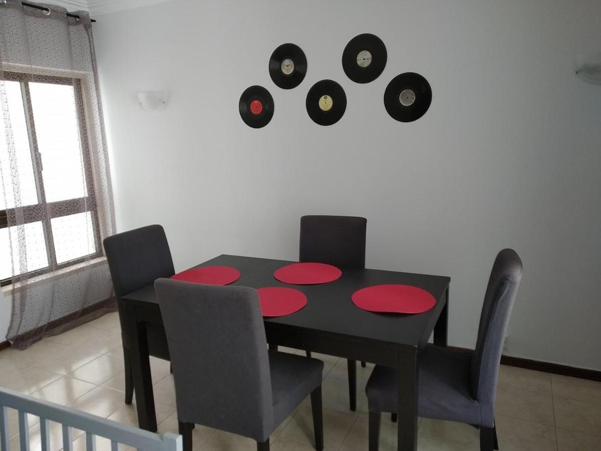 Excellent 2 Bedroom In Center