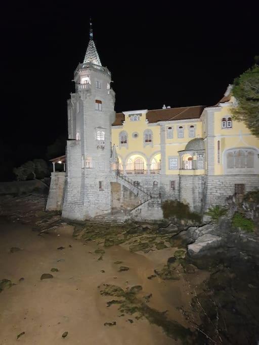 Apartment Flott Sentrumsnaer Med Egen Parkering Cascais