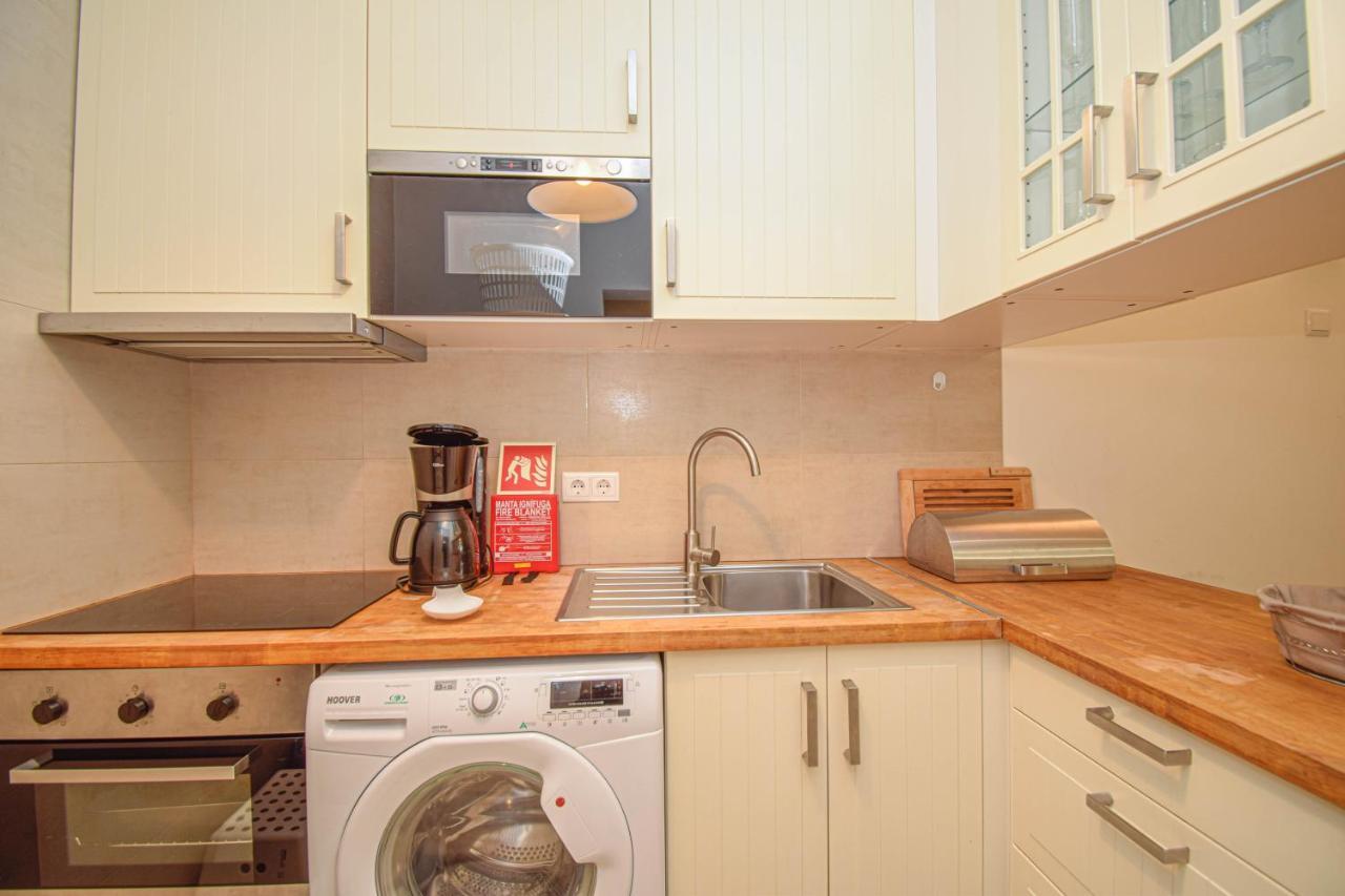 Central Family - 60 M From The Beach